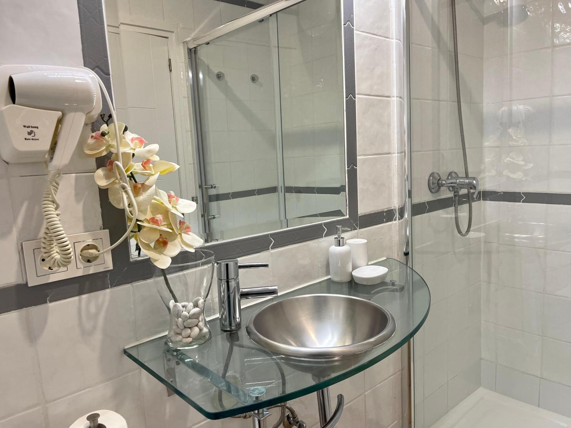 Puerto Banus Pol Suite Y Hada Suite マルベーリャ エクステリア 写真